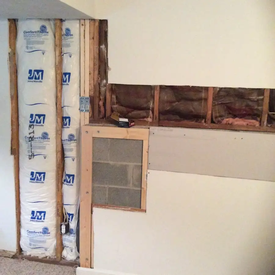 Wall insulation replacement during Structural Drying in Largo